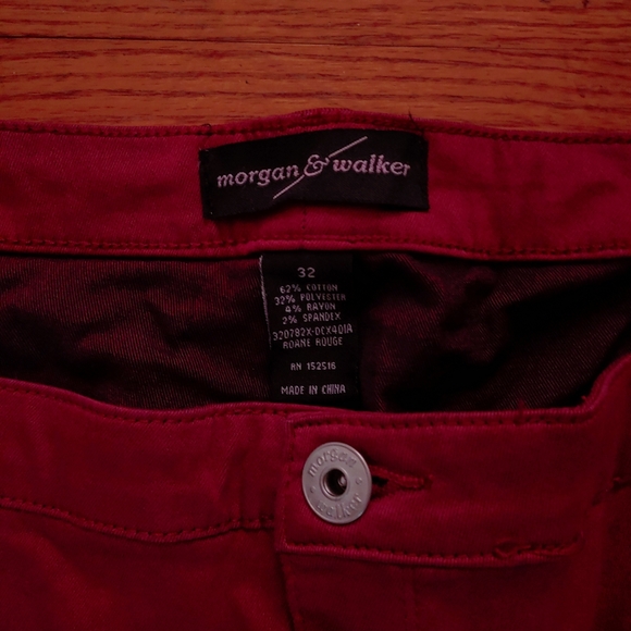 Women's Stretch Jeans - Picture 1 of 2